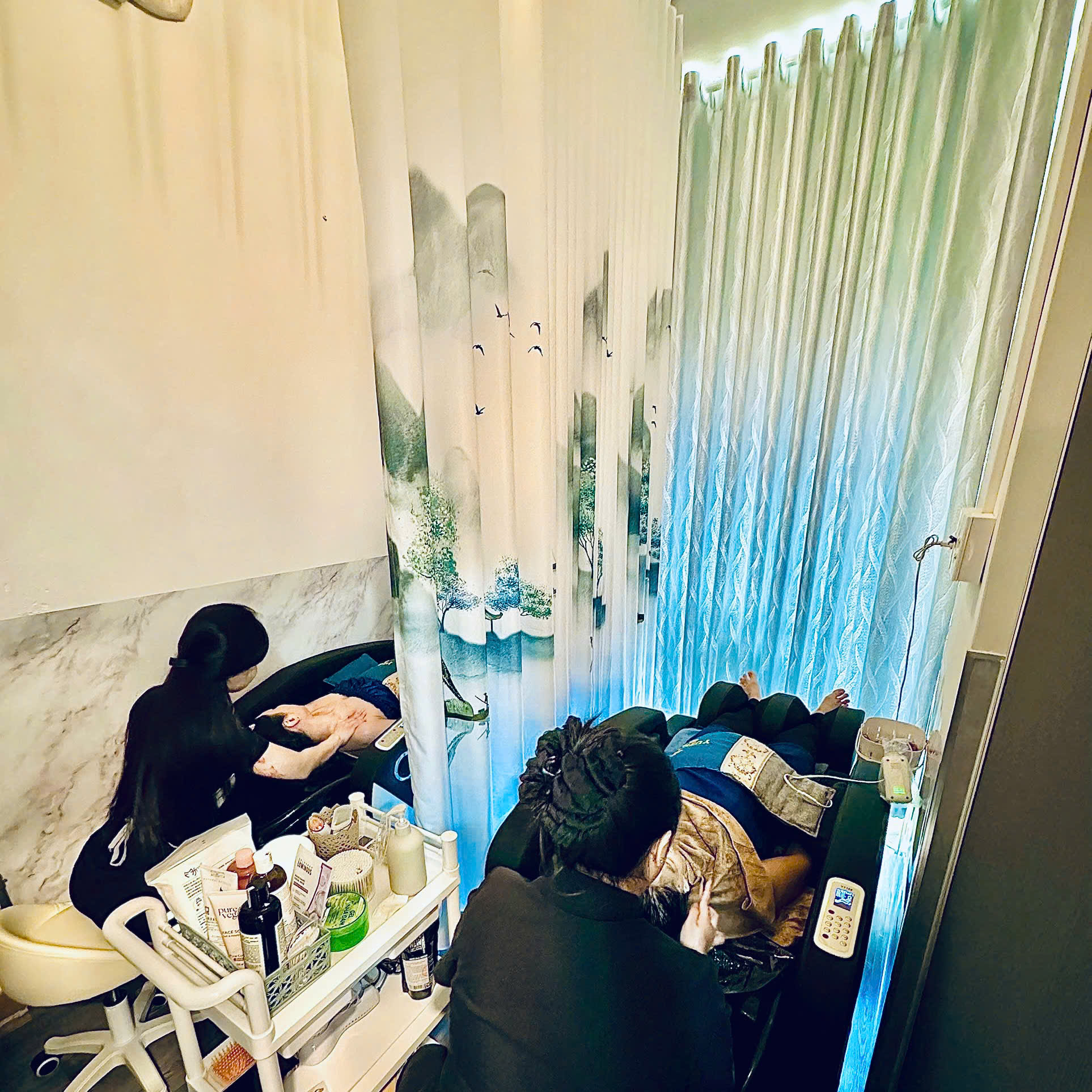 Không gian phòng gội đầu massage tại CAMI